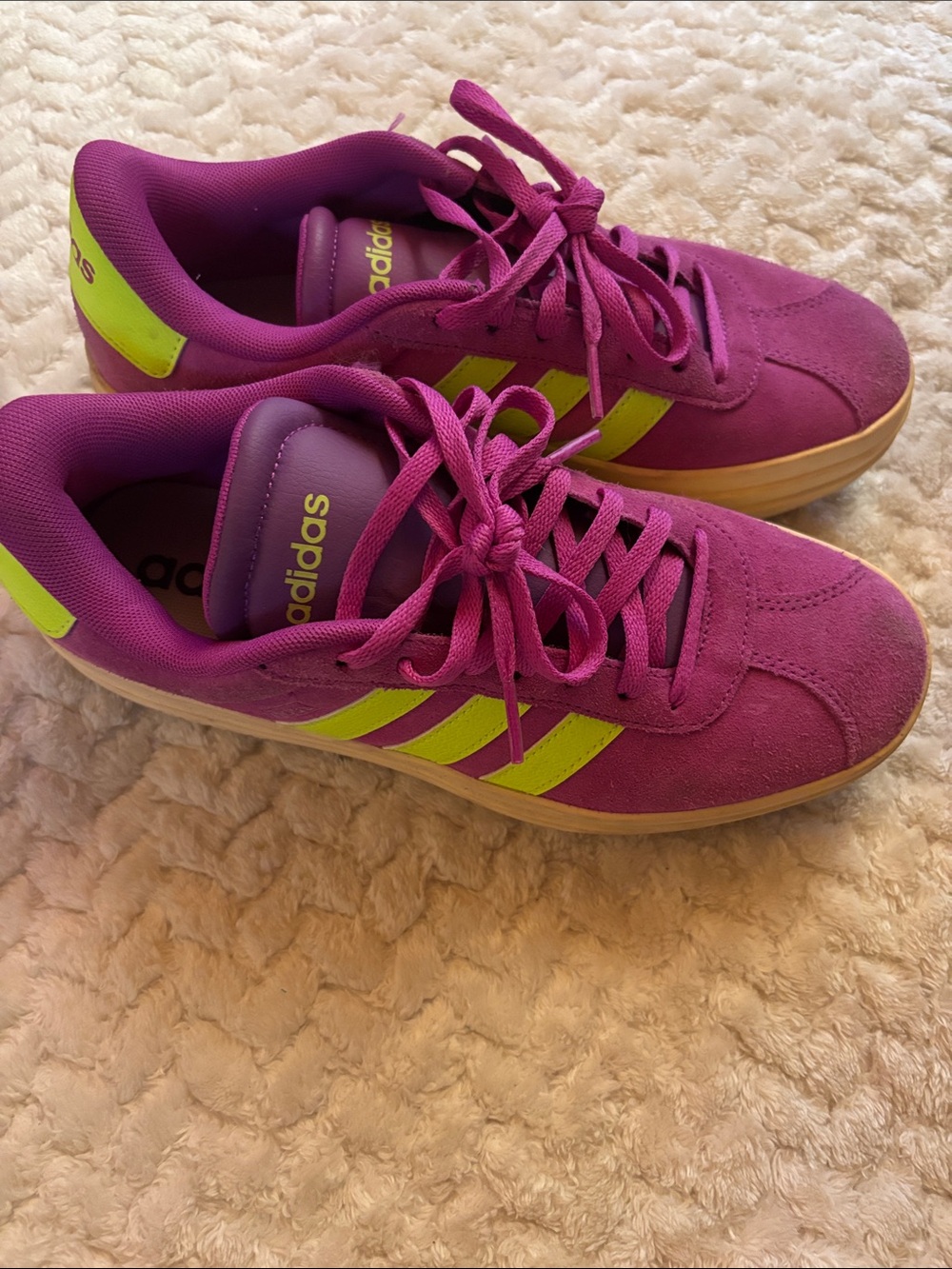 Adidas Platform Sneakers Size 7 - Picture 4 of 6
